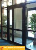 Стеклянная входная группа с тамбуром для офисного здания под ключ