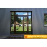 Алюминиевая дверь с терморазрывом для загородного дома с панорамным остеклением