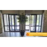 Энергосберегающие входные двери серого цвета для бизнес-центра