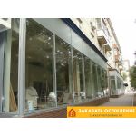 Глухое витринное остекление с максимальной прозрачностью и тонким профилем