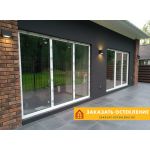 Пластиковые раздвижные порталы белого цвета для панорамных проемов