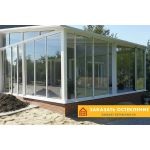 Веранда дома с раздвижным остеклением алюминиевым профилем