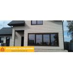 Раздвижные пластиковые двери коричневого цвета  для террасы частного дома