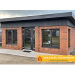 Уличная пластиковая дверь черного цвета с остеклением для частного дома