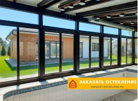 Теплое пластиковое остекление бассейна с защитой от влаги