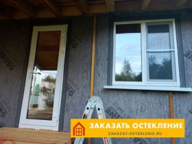 Уличная входная дверь из пластикового профиля
