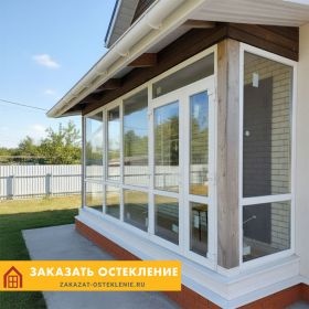 Распашная входнаяе группа с тамбуром из ПВХ белого цвета