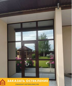 Глухая теплая алюминиевая дверь коричневая для частного дома