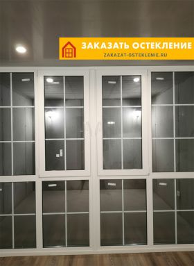 Пример панорамного французского остекления балкона от пола до потолка