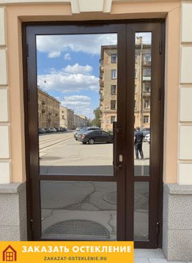 Теплая входная дверь со стеклом из алюминиевого профиля