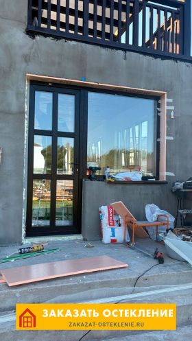 Остекление коттеджа ламинированными окнами